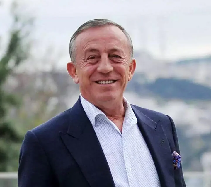 Ali Cağaloğlu - Oyuncu (95 yaşında) - Profil fotoğrafı ve resmi görsel