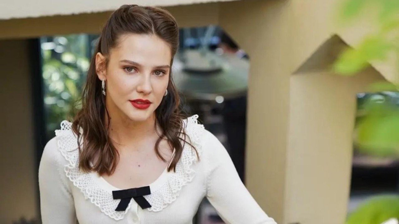 Alina Boz - Dizi Oyuncusu (27 yaşında) - Ana profil fotoğrafı ve resmi görsel
