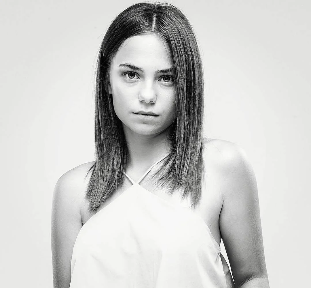 Bahar Şahin - Oyuncu (28 yaşında) - Profil fotoğrafı ve resmi görsel