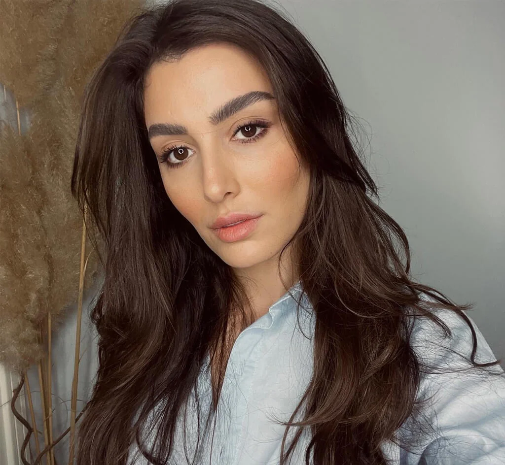Beren Güney - Oyuncu (29 yaşında) - Ana profil fotoğrafı ve resmi görsel