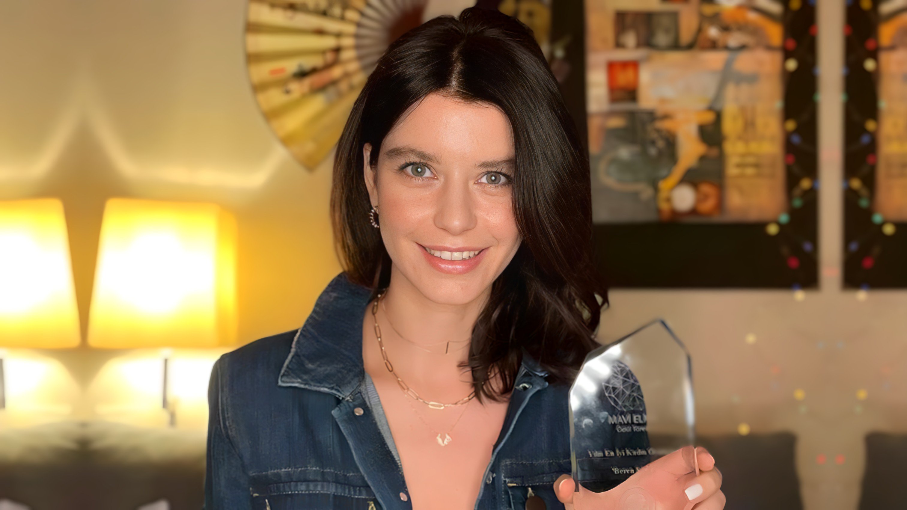 Beren Saat - Oyuncu (41 yaşında) - günlük yaşam fotoğrafı