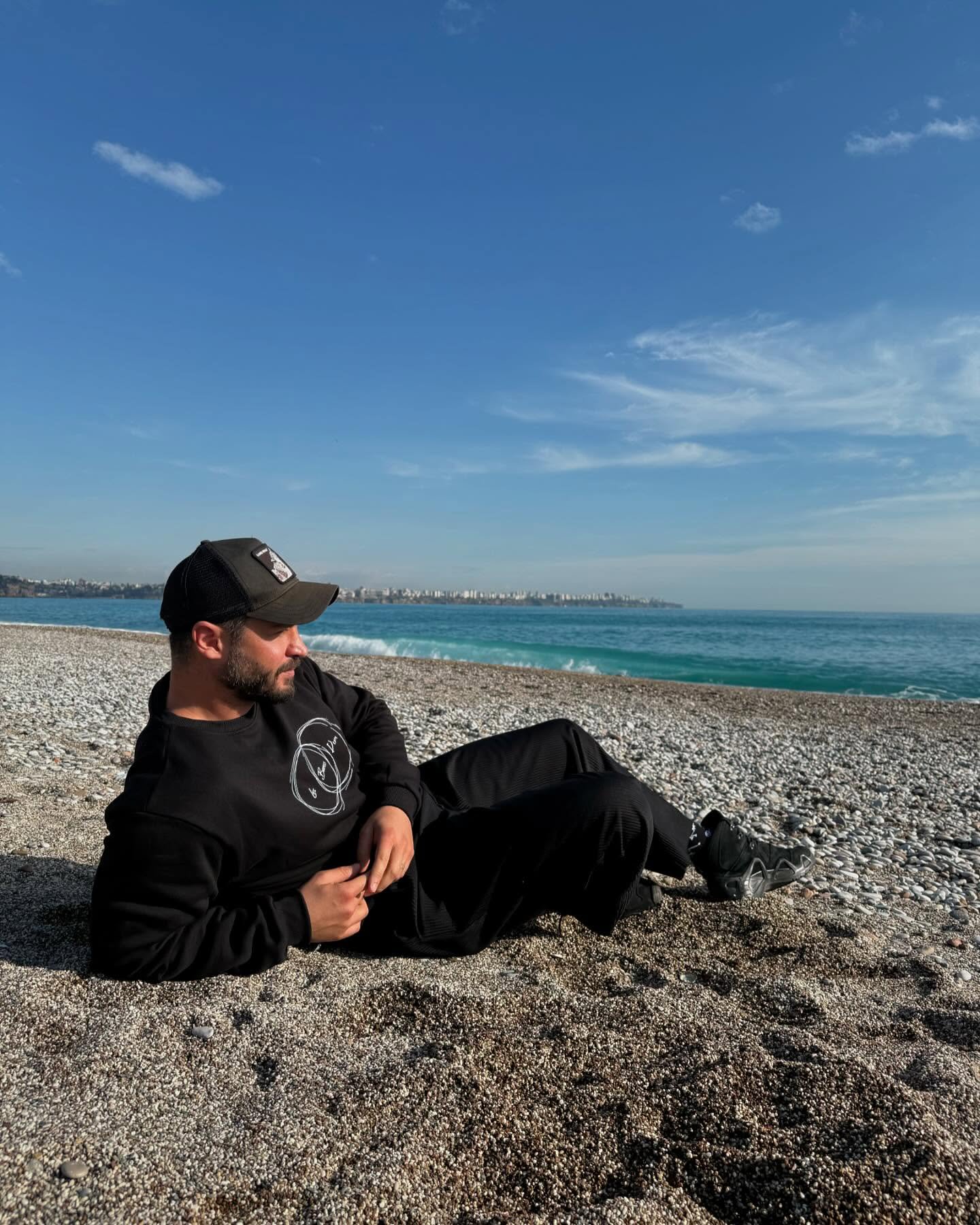 Berk Oktay - Oyuncu (43 yaşında) - sosyal medya fotoğrafı