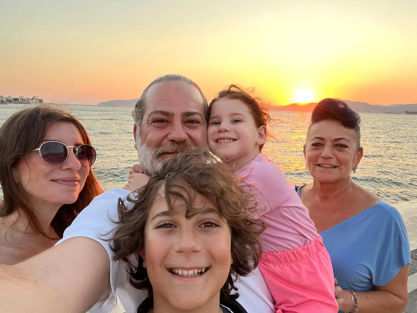 Burak Demir - Oyuncu (47 yaşında) - Ana profil fotoğrafı ve resmi görsel