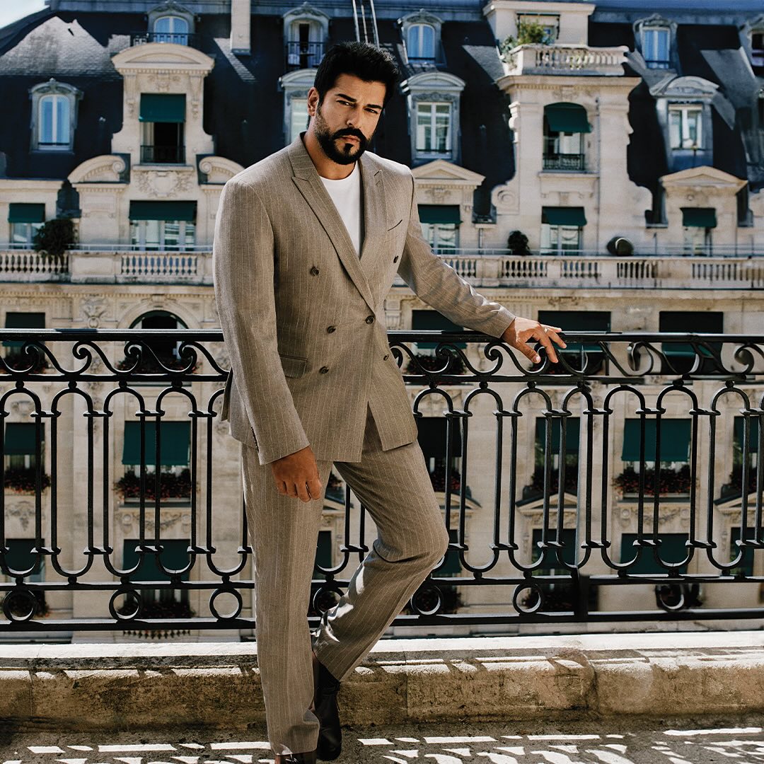 Burak Özçivit - Oyuncu (41 yaşında) - fotoğraf