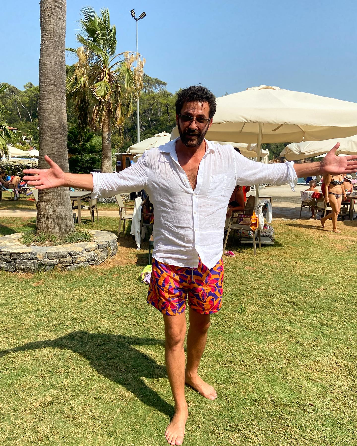 Burç Kümbetlioğlu - Oyuncu (45 yaşında) - fotoğraf