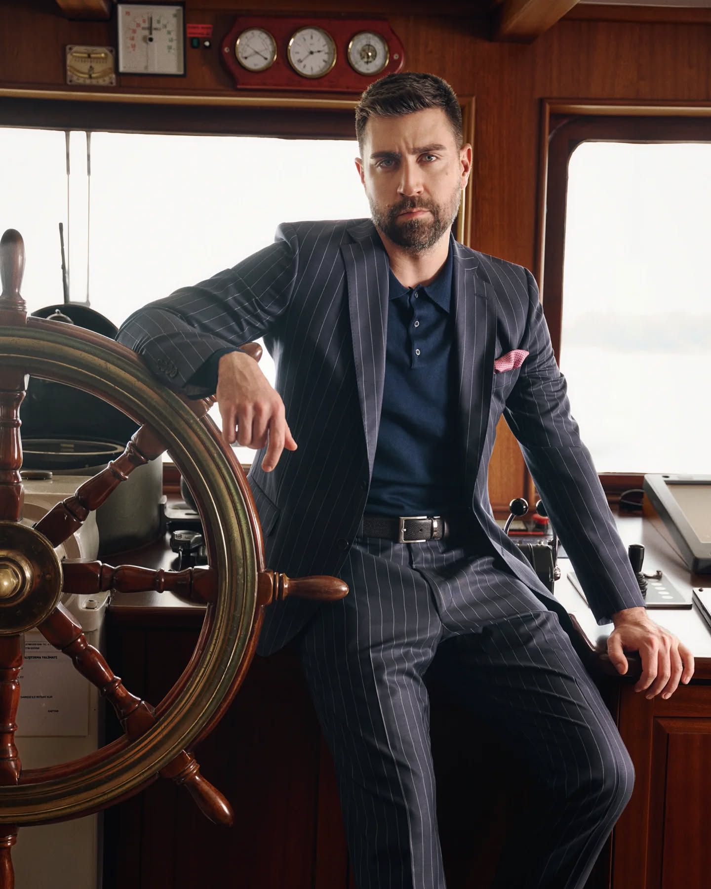Çağlar Ertuğrul - Dizi Oyuncusu (38 yaşında) - fotoğraf
