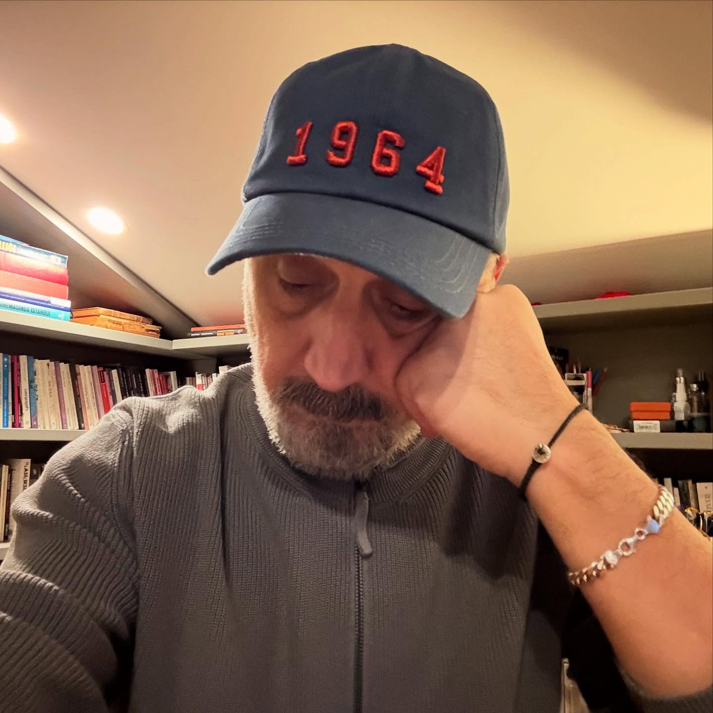 Muharrem Cem Davran - Oyuncu (61 yaşında) - Ana profil fotoğrafı ve resmi görsel
