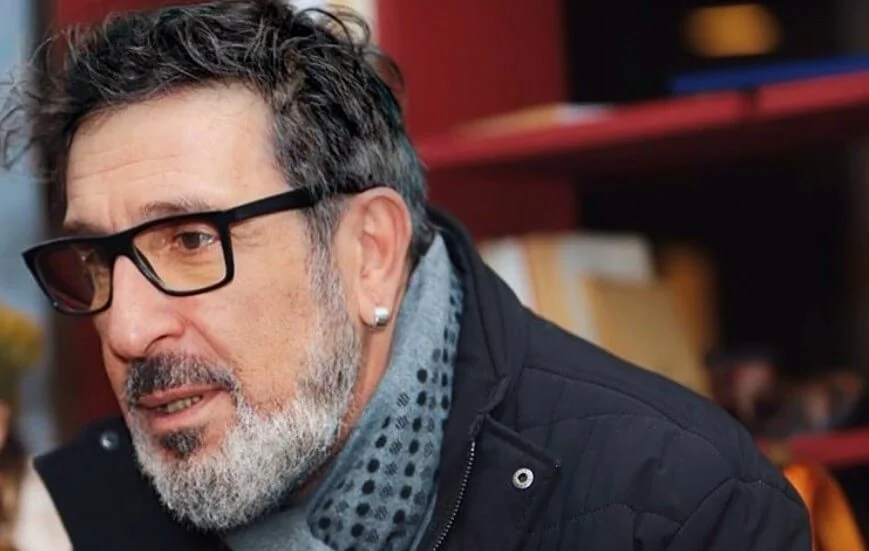Cem Toker - Politikacı (68 yaşında) - Profil fotoğrafı ve resmi görsel