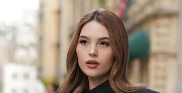 Ceren Yaldız - Profil fotoğrafı ve resmi görsel