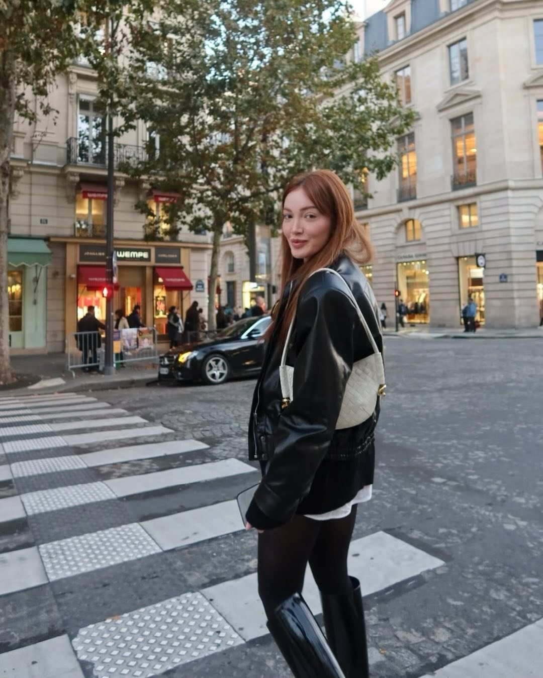 Danla Biliç - YouTuber (31 yaşında) - fotoğraf