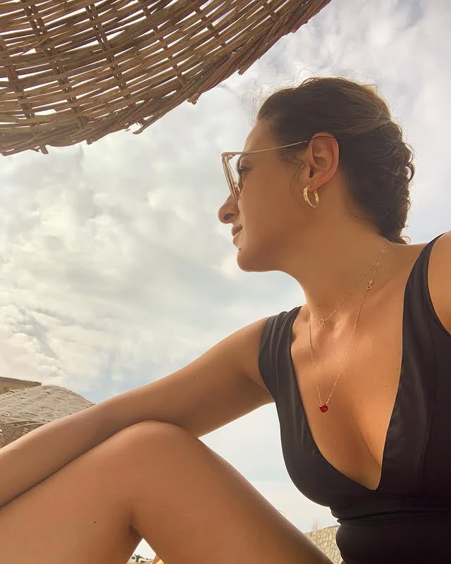 Derya Karadaş - Dizi Oyuncusu (44 yaşında) - fotoğraf