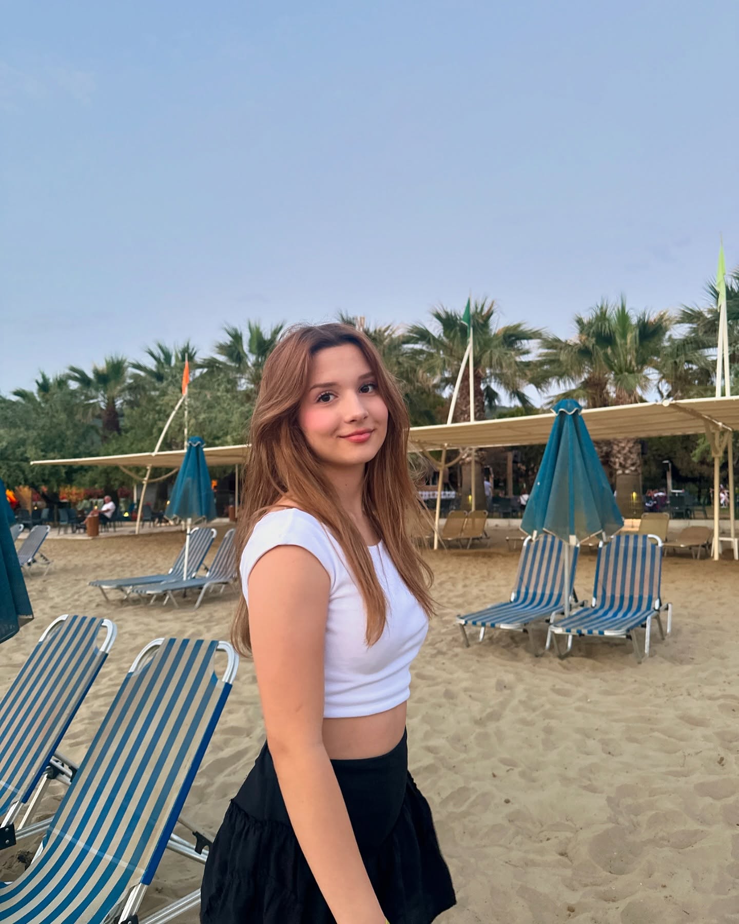 Ecrin Su  Çoban - YouTuber (19 yaşında) - Ana profil fotoğrafı ve resmi görsel