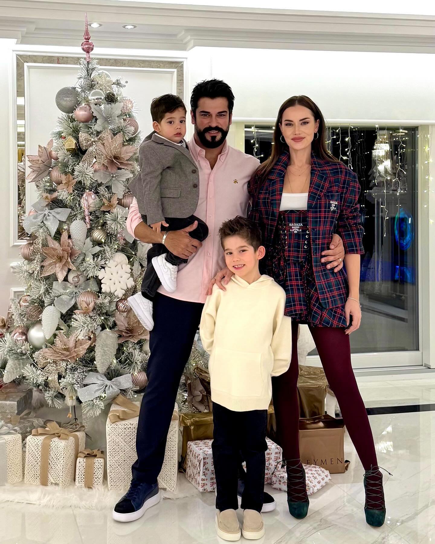 Fahriye Evcen Özçivit - Oyuncu (39 yaşında) - sosyal medya fotoğrafı