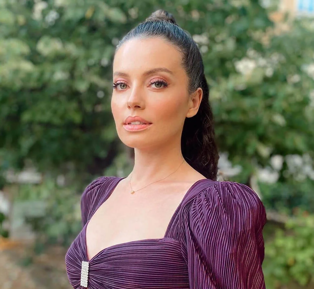 Gizem Alukan - Oyuncu (31 yaşında) - Profil fotoğrafı ve resmi görsel