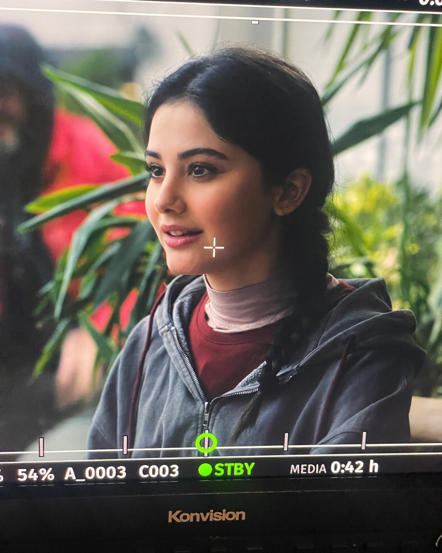 Helin Kandemir - Oyuncu (21 yaşında) - fotoğraf