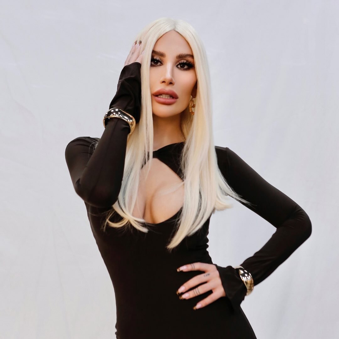 İrem Derici - Şarkıcı (38 yaşında) - günlük yaşam fotoğrafı