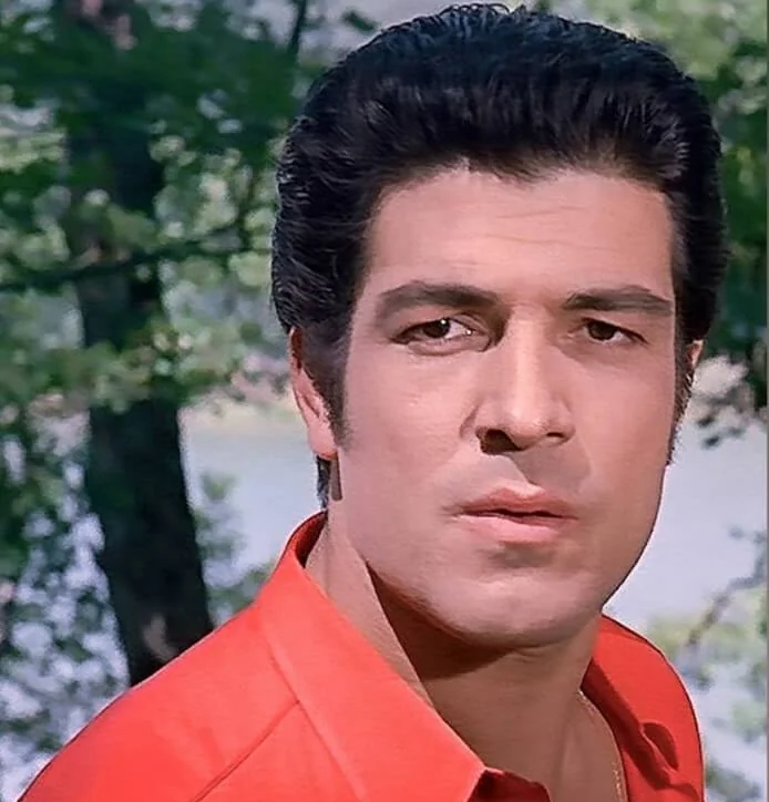 İzzet Günay - Oyuncu (91 yaşında) - fotoğraf
