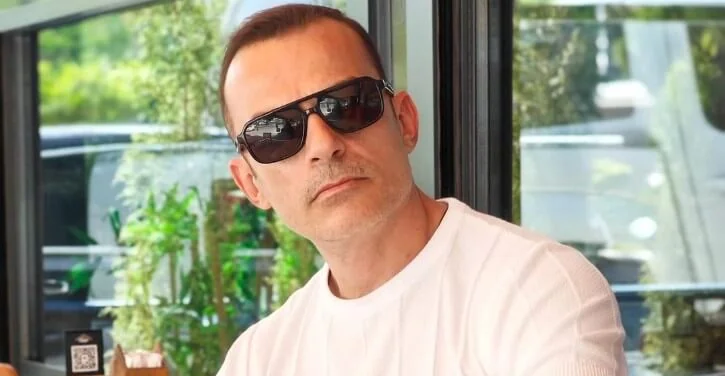 Jess Molho - Oyuncu (49 yaşında) - Profil fotoğrafı ve resmi görsel