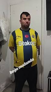 Kadikoy Boğası - Sosyal Medya Fenomeni (28 yaşında) - günlük yaşam fotoğrafı
