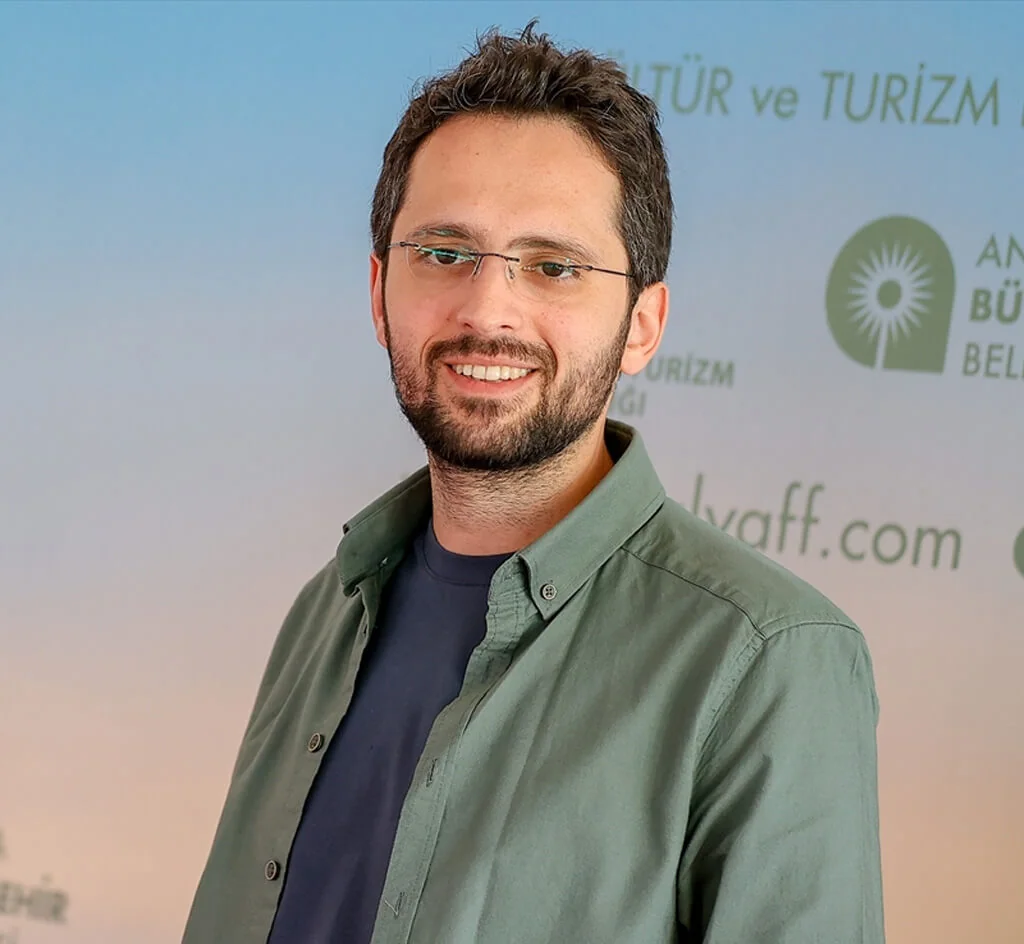 Mücahit Kulak - Oyuncu (37 yaşında) - Ana profil fotoğrafı ve resmi görsel