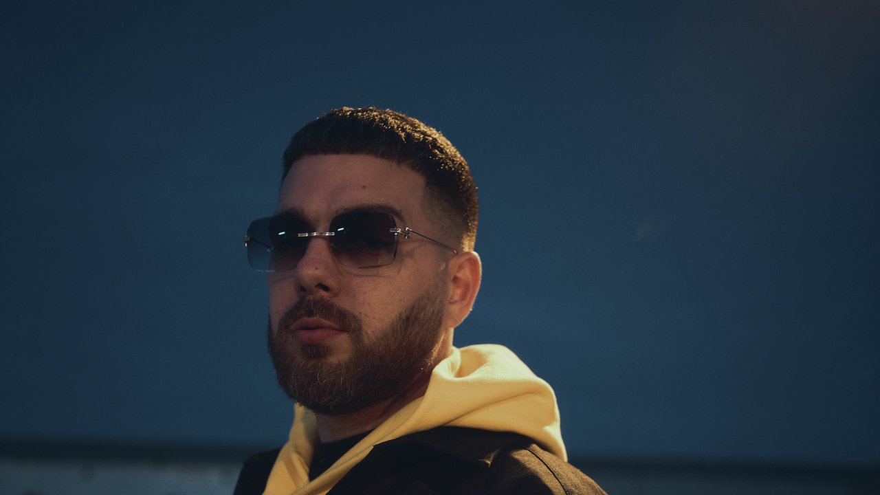 Murda - Şarkıcı (41 yaşında) - günlük yaşam fotoğrafı