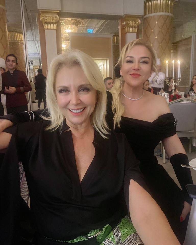 Nergis Kumbasar - Oyuncu (62 yaşında) - Ana profil fotoğrafı ve resmi görsel