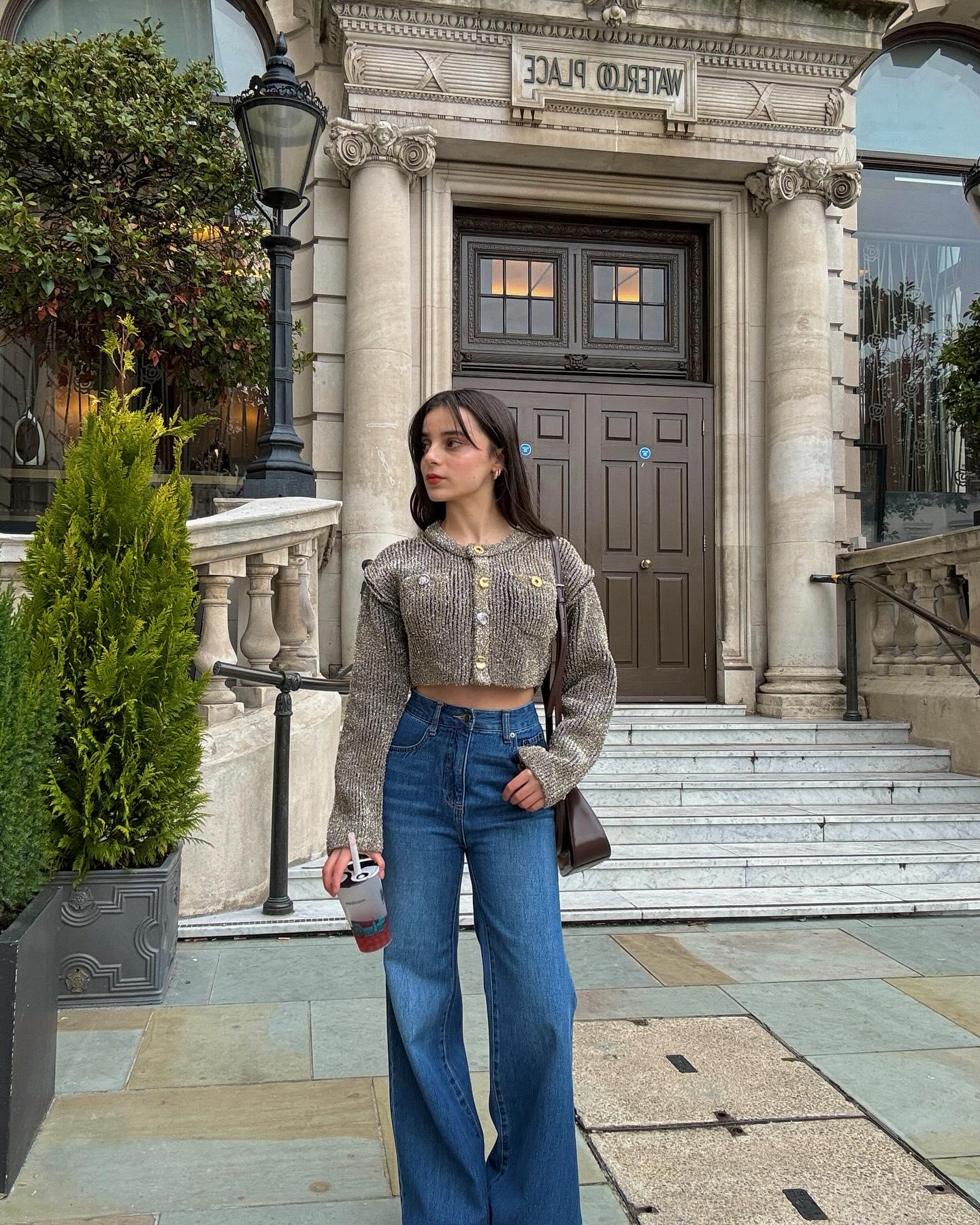 semiraminta - YouTuber (25 yaşında) - sosyal medya fotoğrafı