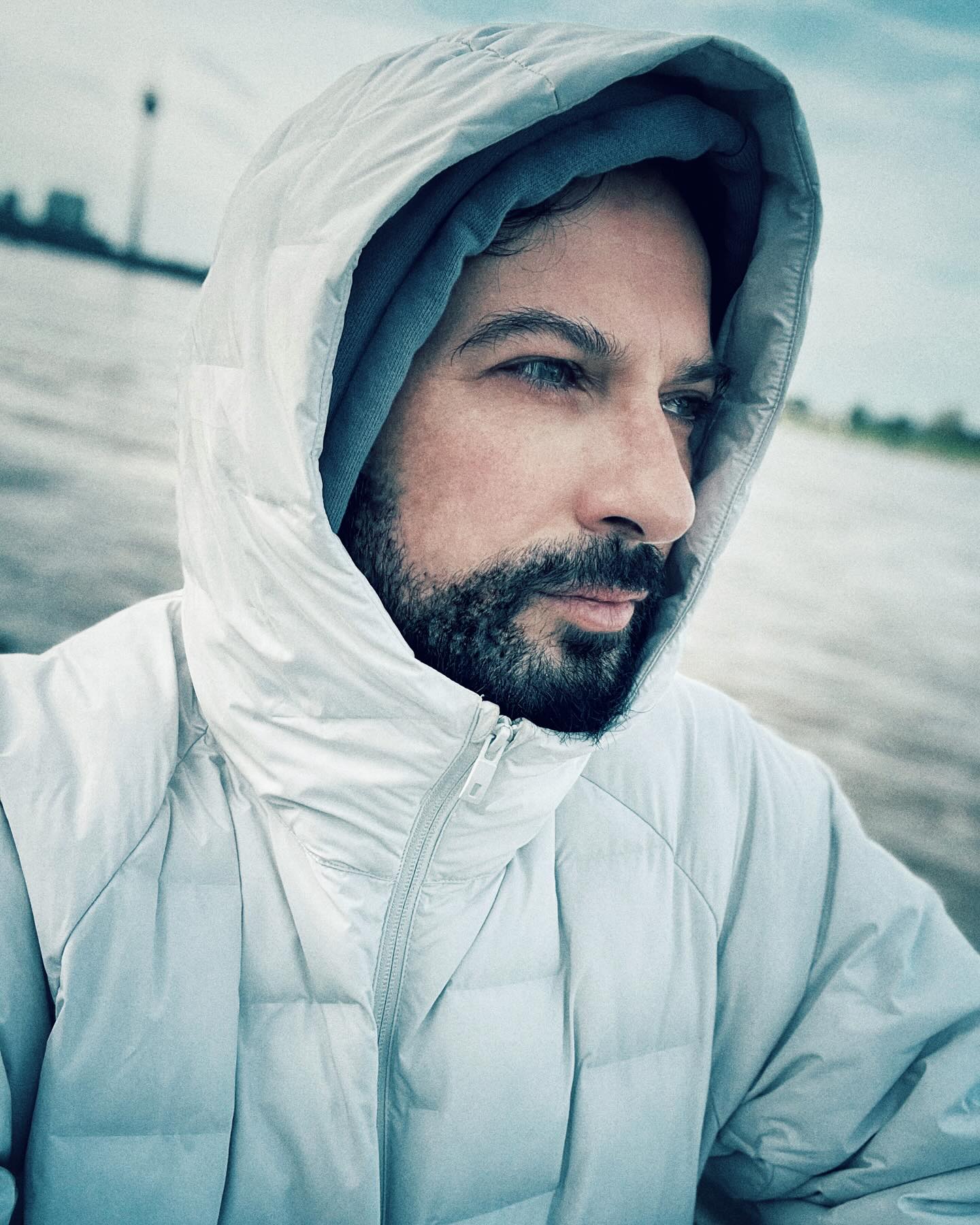Tarkan - Şarkıcı (53 yaşında) - sosyal medya fotoğrafı