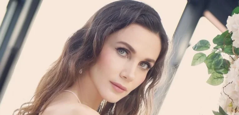 Yasemin Hadivent - Oyuncu - Ana profil fotoğrafı ve resmi görsel