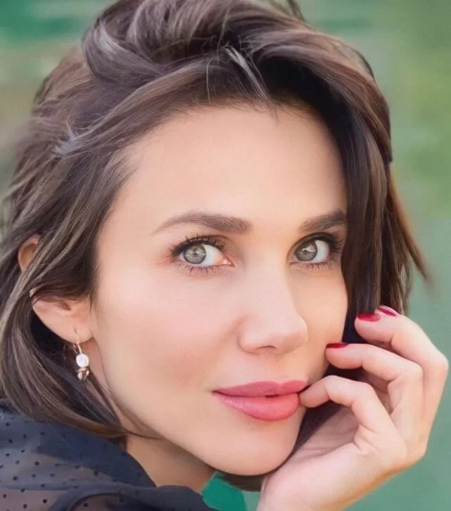 Yasemin Hadivent - Oyuncu - fotoğraf