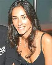 Zeynep İnanoğlu - İş İnsanı (48 yaşında) - Ana profil fotoğrafı ve resmi görsel